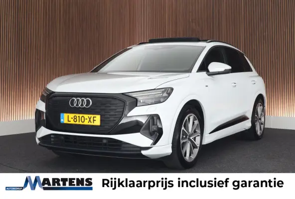 40 Launch edition S Competition 204pk 77 kWh SOH 87% Trekhaak Camera Leder Keyless Stoelverwarming ACC Panoramadak S-Line