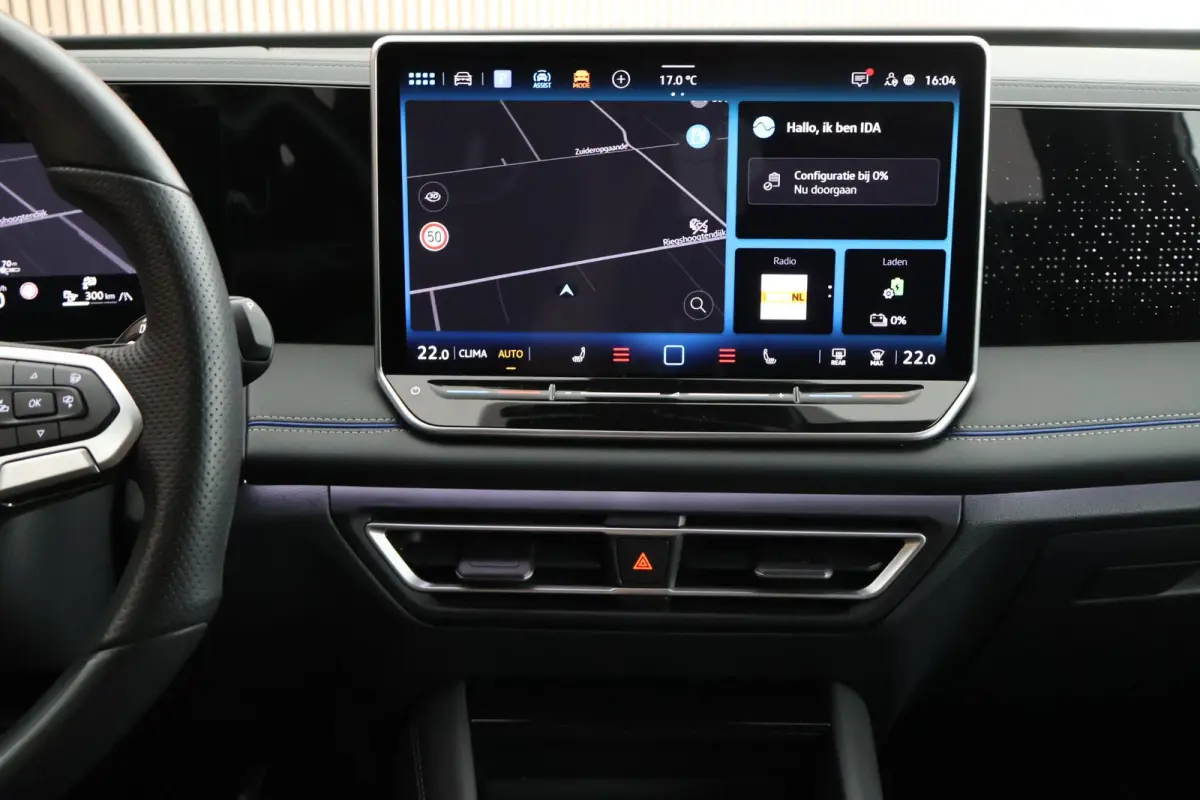 1.5 204pk eHybrid R-Line Edition Black Style Trekhaak 360Camera Keyless Massage Panoramadak Navigatie