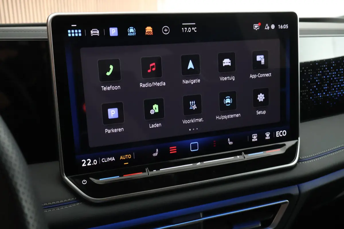 1.5 204pk eHybrid R-Line Edition Black Style Trekhaak 360Camera Keyless Massage Panoramadak Navigatie