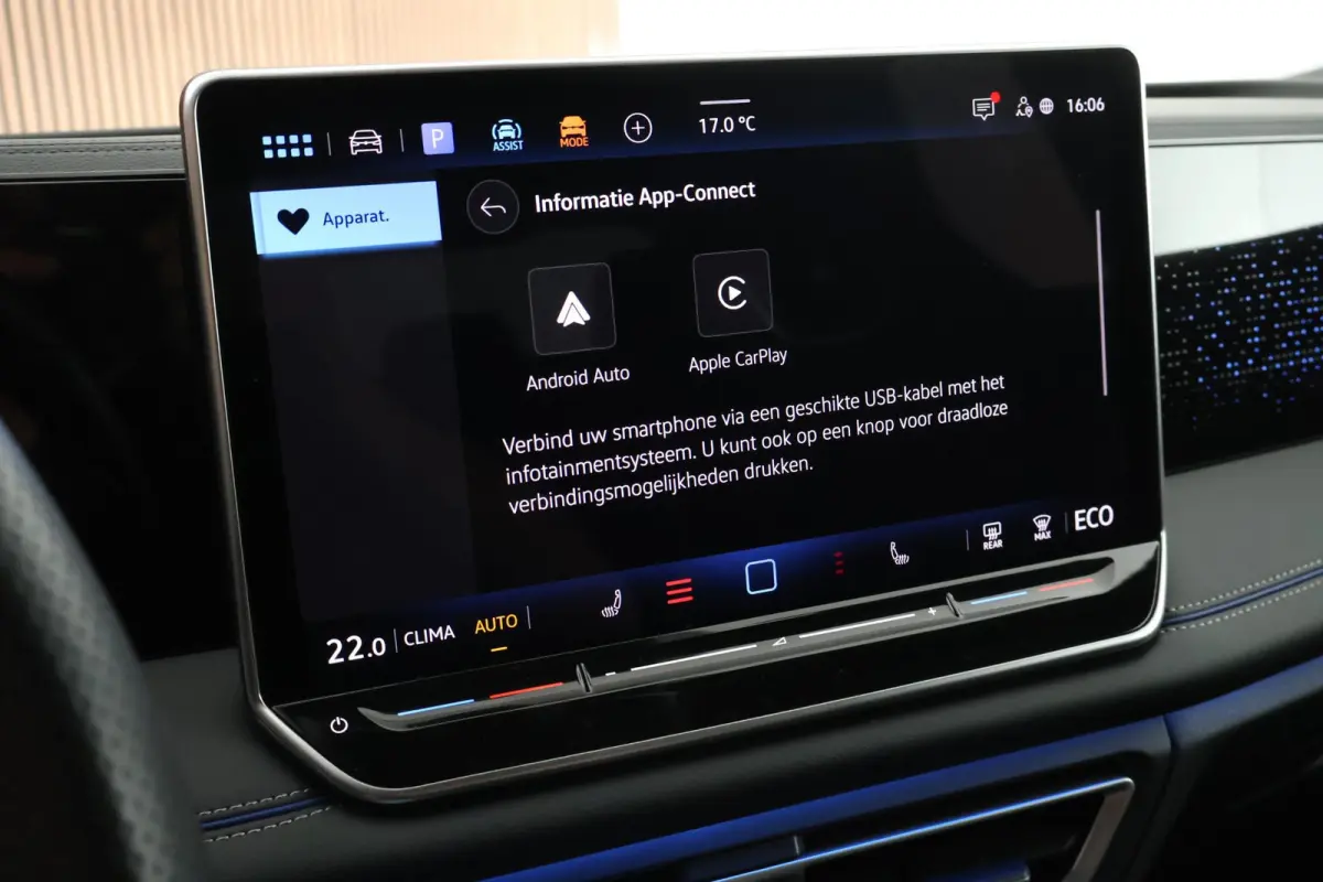 1.5 204pk eHybrid R-Line Edition Black Style Trekhaak 360Camera Keyless Massage Panoramadak Navigatie