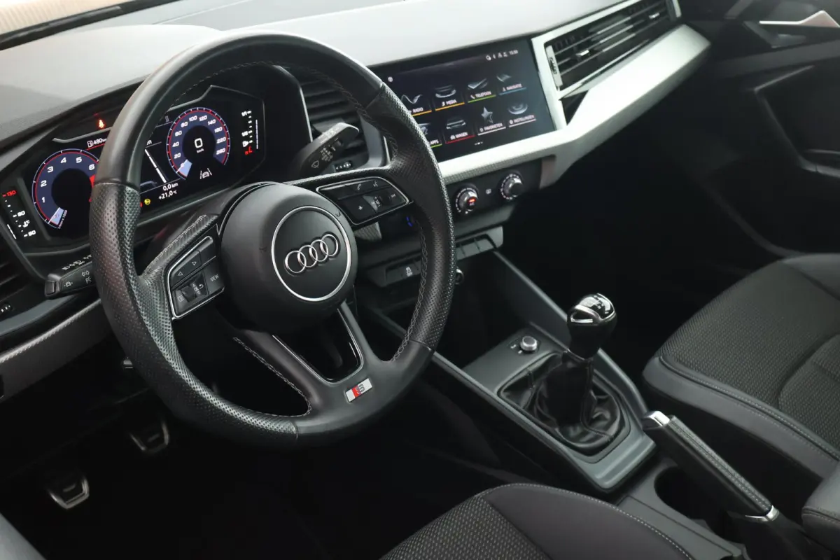 25 TFSI 95pk S edition LED Cruise Control Carplay 2x S-Line