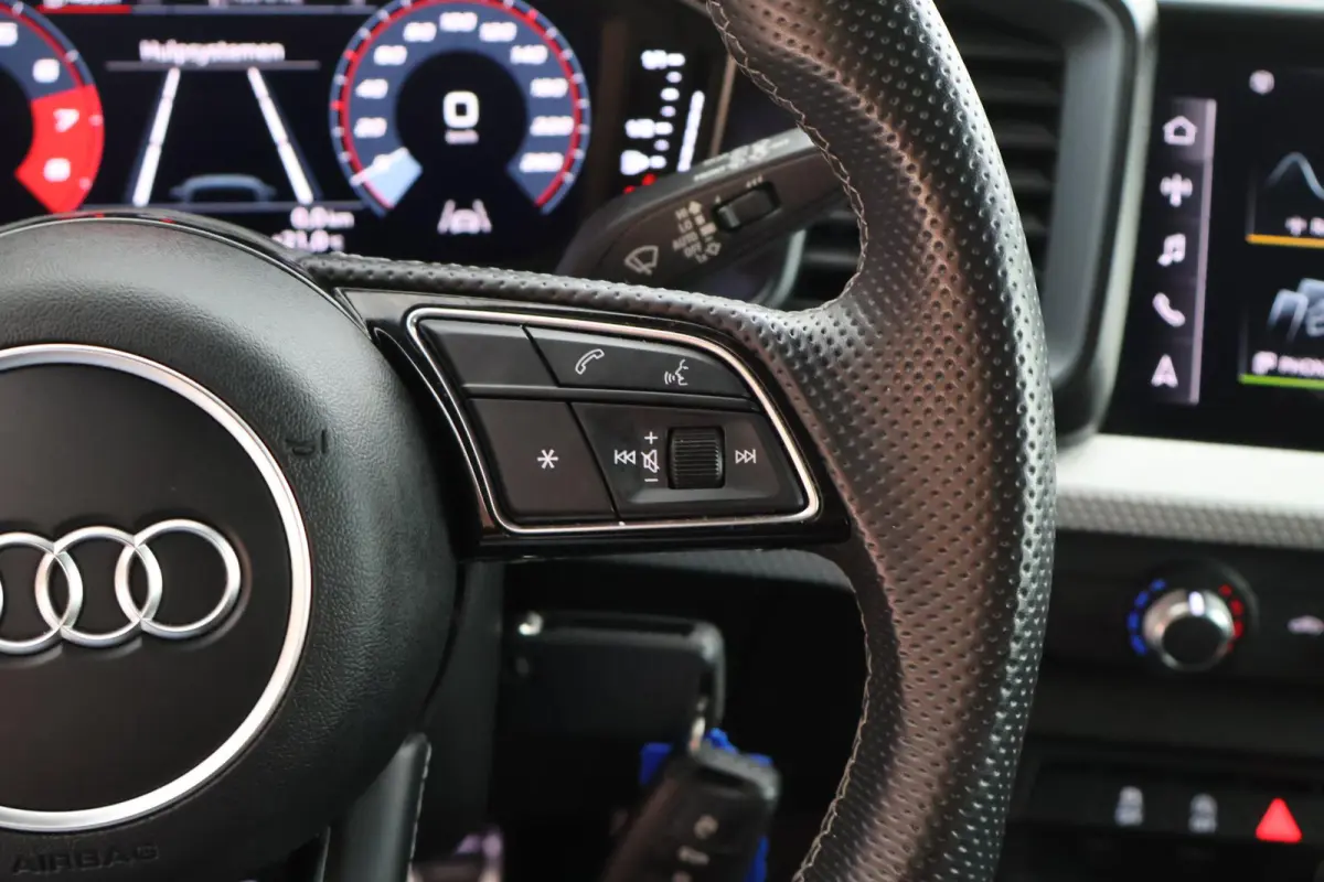 25 TFSI 95pk S edition LED Cruise Control Carplay 2x S-Line