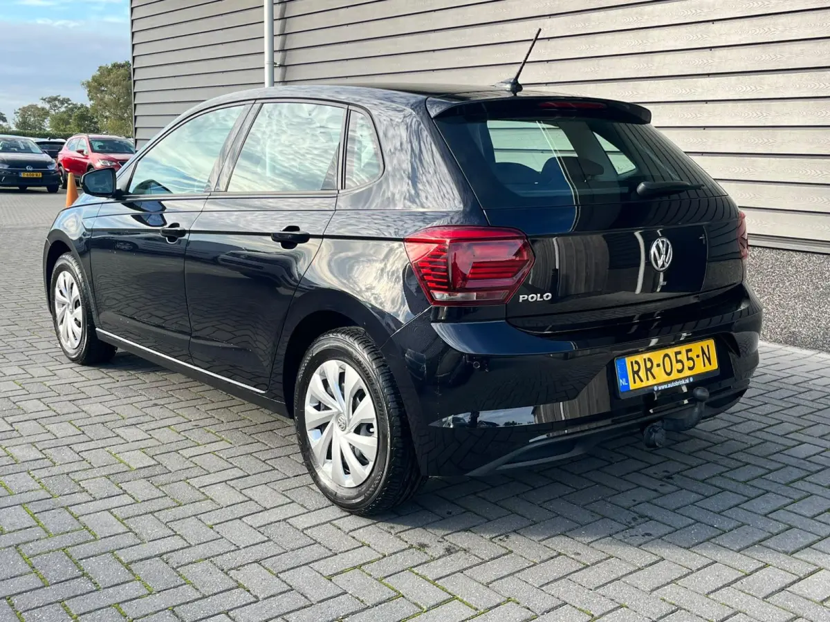 1.0 TSI 95pk Comfortline Trekhaak Navigatie PDC Carplay Adaptive cruise climate control