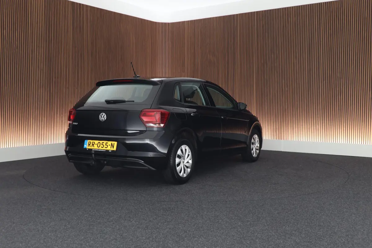 1.0 TSI 95pk Comfortline Trekhaak Navigatie ACC Clima Parkeersensoren