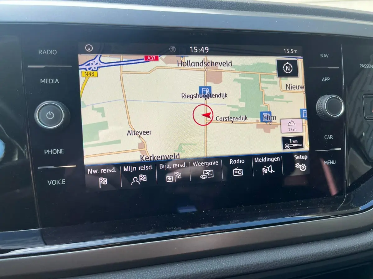 1.0 TSI 95pk Comfortline Trekhaak Navigatie PDC Carplay Adaptive cruise climate control