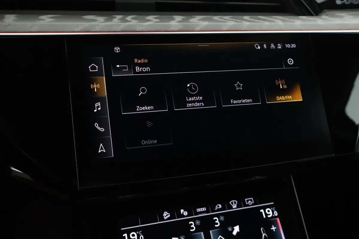 50 quattro 340pk Advanced Edition 95 kWh SOH 100% Camera Memory ACC HUD Stoelverwarming Keyless Navigatie