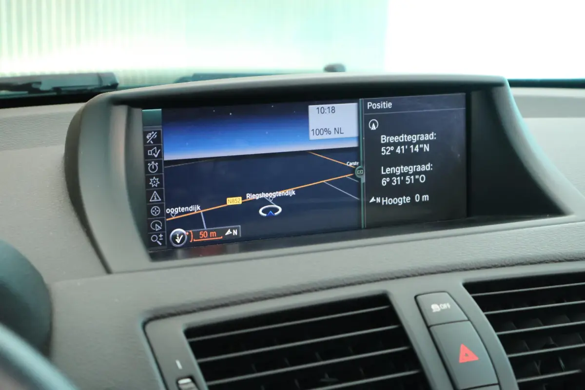 135i Automaat Exclusive Edition M Pakket Leer Xenon Harman Kardon Windscherm Stoelverwarming Navigatie