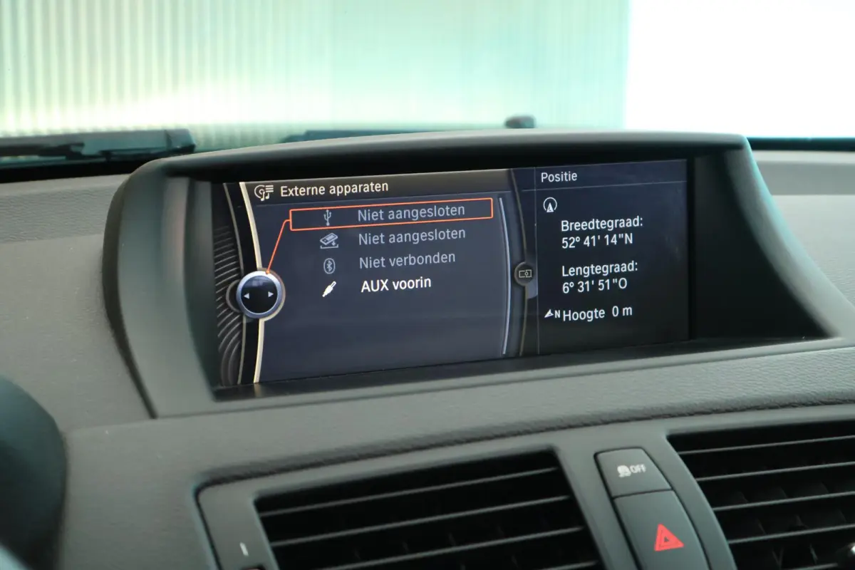 135i Automaat Exclusive Edition M Pakket Leer Xenon Harman Kardon Windscherm Stoelverwarming Navigatie