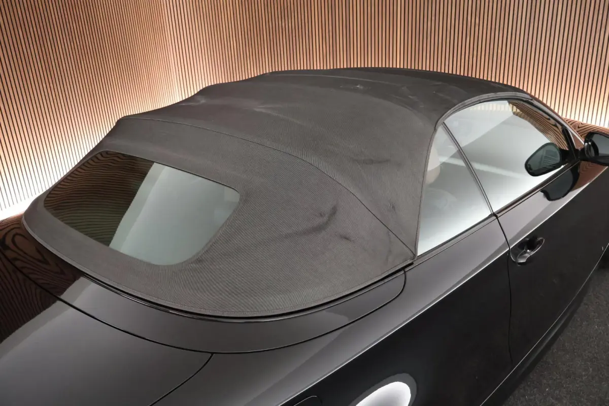 135i Automaat Exclusive Edition M Pakket Leer Xenon Harman Kardon Windscherm Stoelverwarming Navigatie