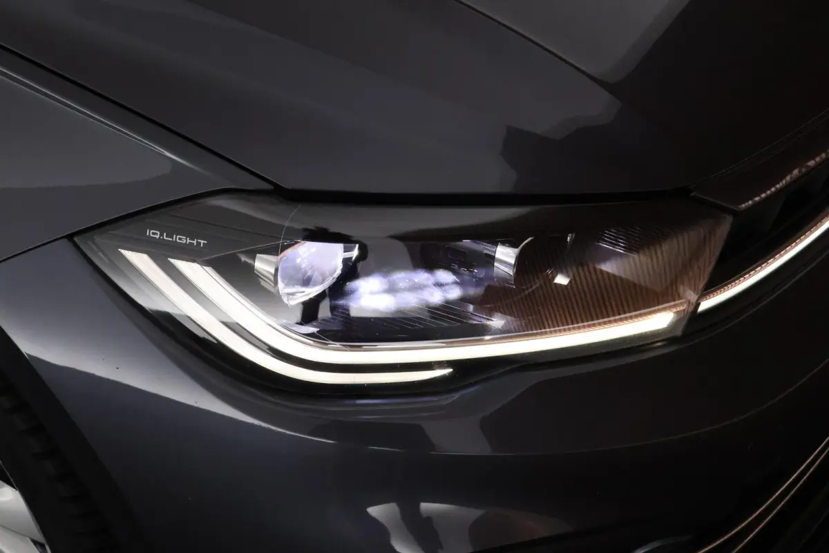 1.0 TSI 95pk Style LED Koplampen Parkeersensoren Virtual Cockpit Navigatie