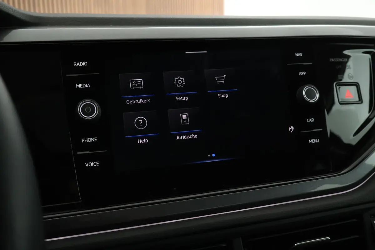 1.0 TSI 95pk Style LED Koplampen Parkeersensoren Virtual Cockpit Navigatie