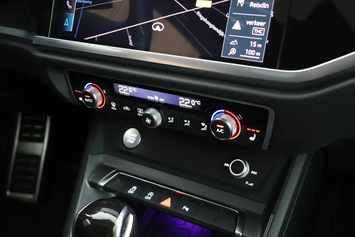 40 TFSI 190pk quattro edition one Trekhaak Camera Keyless Virtual Cockpit Panoramadak Navigatie S-Line