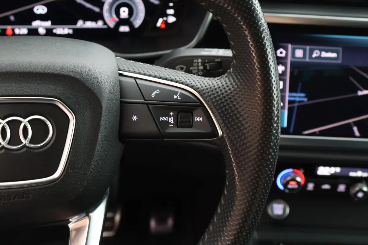 40 TFSI 190pk quattro edition one Trekhaak Camera Keyless Virtual Cockpit Panoramadak Navigatie S-Line