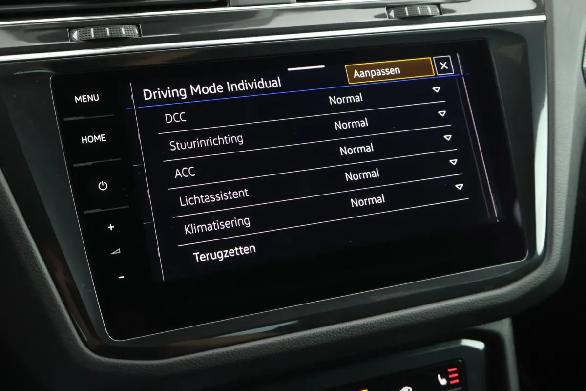 1.4 TSI 245pk DSG eHybrid R-Line Business+ 360camera Panoramadak Stoelverwarming Leder Memory Keyless Navigatie