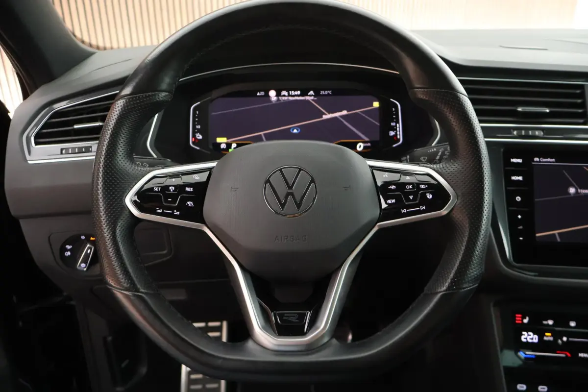 1.4 TSI 245pk DSG eHybrid R-Line Business+ 360camera Panoramadak Stoelverwarming Leder Memory Keyless Navigatie