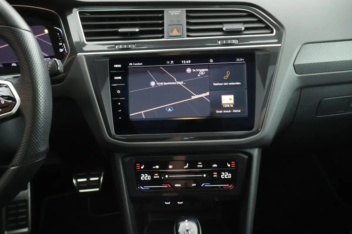 1.4 TSI 245pk DSG eHybrid R-Line Business+ 360camera Panoramadak Stoelverwarming Leder Memory Keyless Navigatie