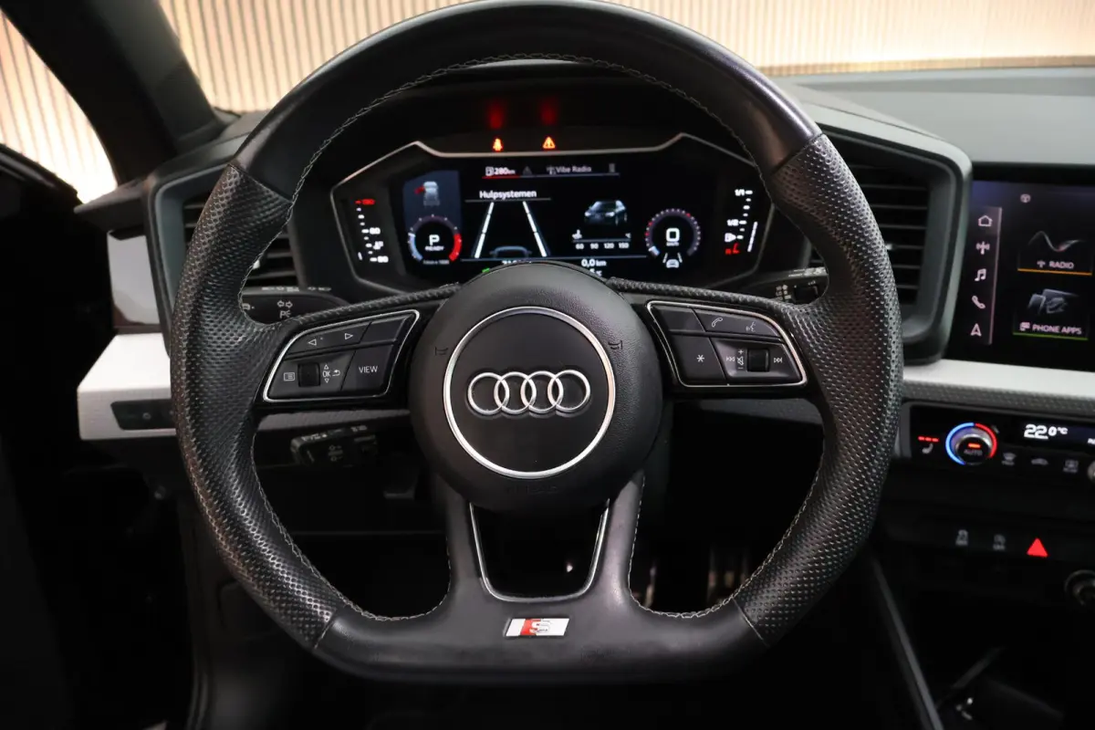 30 TFSI 110pk S-Tronic S edition Sonos Keyless Stoelverwarming ACC LED Climate Control Carplay 2x S-Line