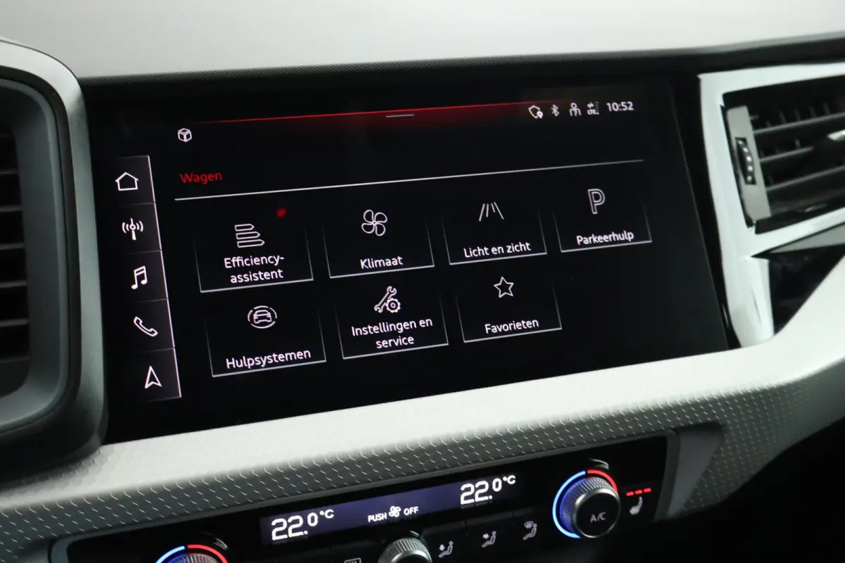 30 TFSI 110pk S-Tronic S edition Sonos Keyless Stoelverwarming ACC LED Climate Control Carplay 2x S-Line