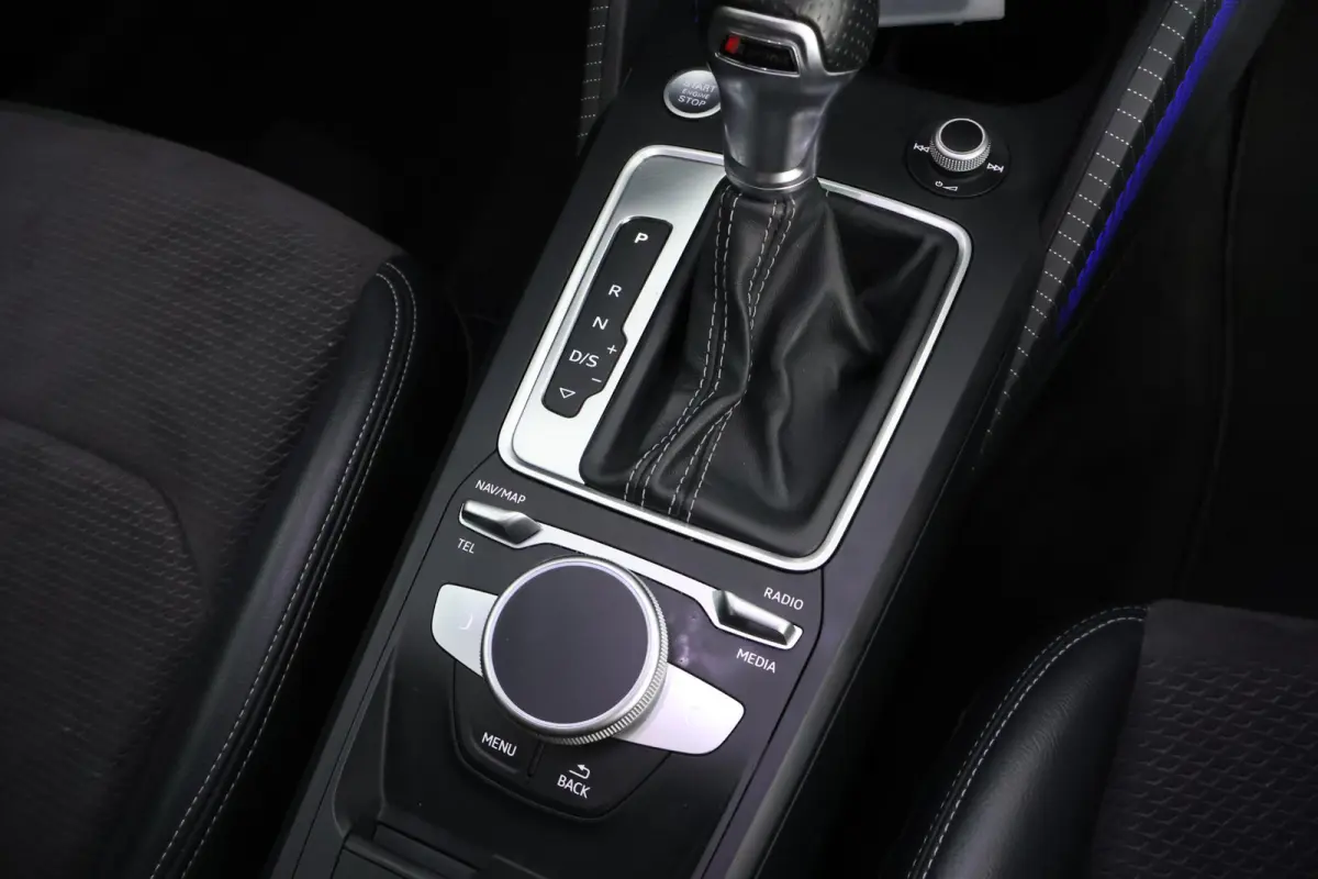 35 TFSI 150pk S-Tronic S Edition Trekhaak Panoramadak ACC Stoelverwarming Keyless Virtual Cockpit 2x S-Line