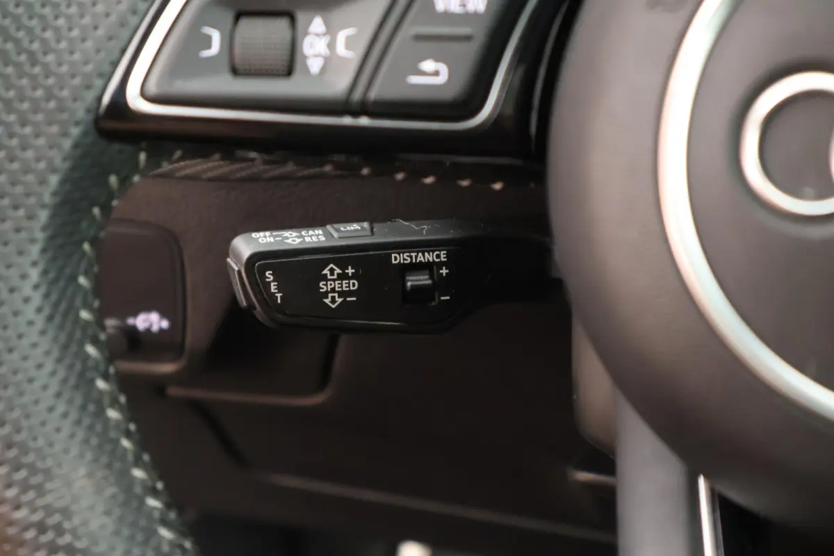 35 TFSI 150pk S-Tronic S Edition Trekhaak Panoramadak ACC Stoelverwarming Keyless Virtual Cockpit 2x S-Line