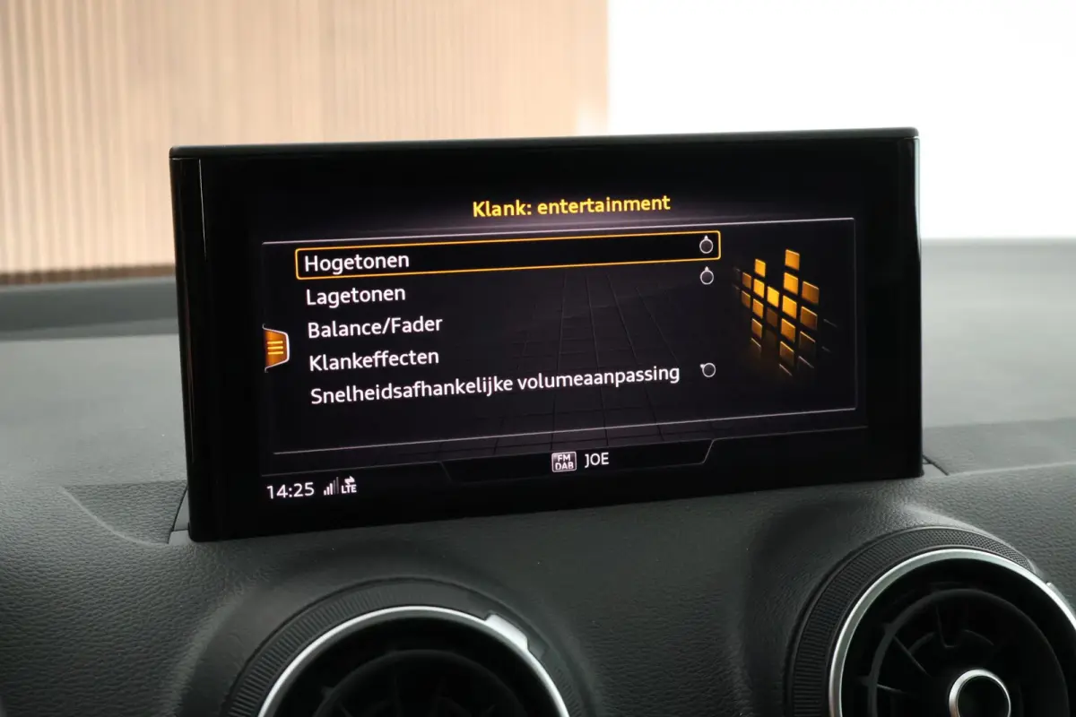 35 TFSI 150pk S-Tronic S Edition Trekhaak Panoramadak ACC Stoelverwarming Keyless Virtual Cockpit 2x S-Line