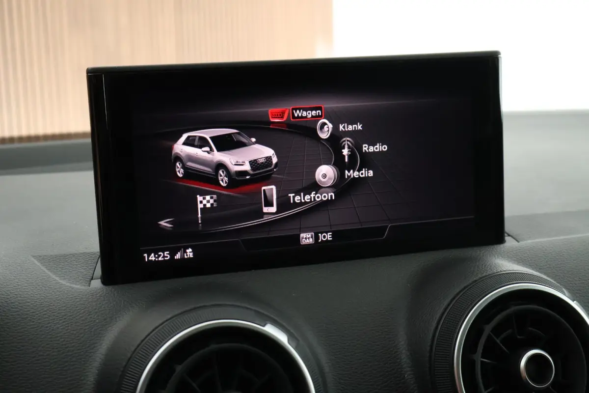35 TFSI 150pk S-Tronic S Edition Trekhaak Panoramadak ACC Stoelverwarming Keyless Virtual Cockpit 2x S-Line