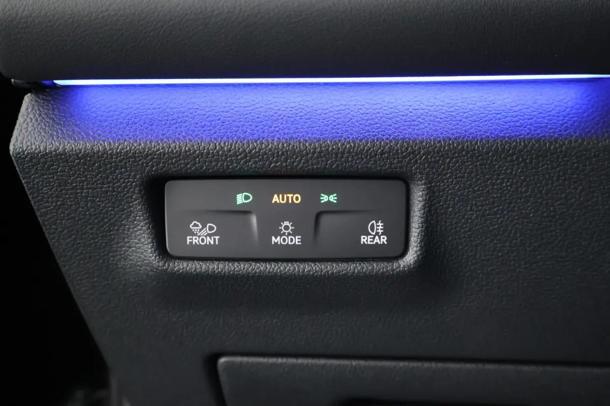 1.5 272pk eHybrid R-Line Edition Trekhaak Camera Keyless Massage Virtual Cockpit Panoramadak Carplay