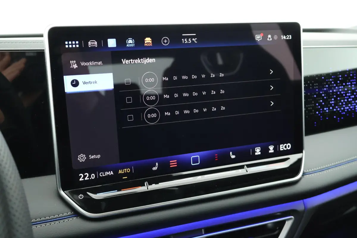 1.5 272pk eHybrid R-Line Edition Trekhaak Camera Keyless Massage Virtual Cockpit Panoramadak Carplay
