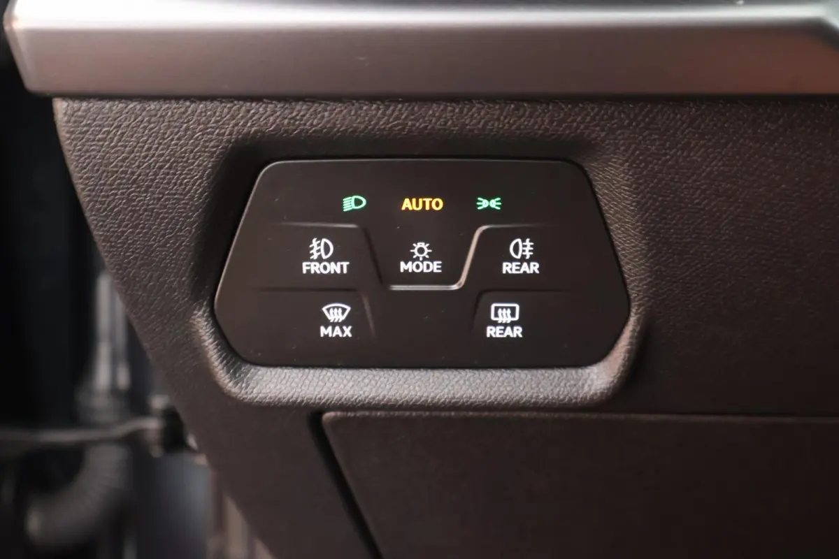 1.5 TSI 272pk e-Hybrid VZ Performance Sennheiser Keyless Camera Memory Virtual Cockpit Panoramadak Navigatie