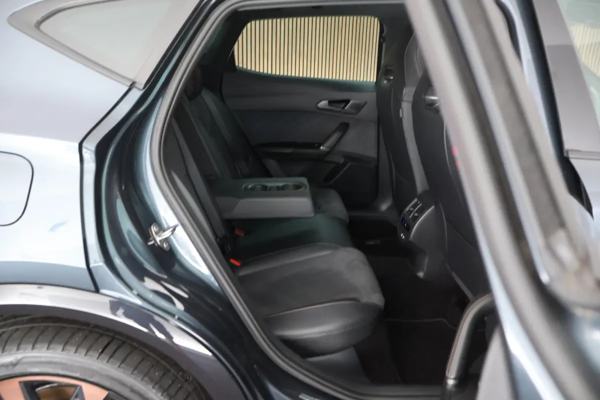 1.5 TSI 272pk e-Hybrid VZ Performance Sennheiser Keyless Camera Memory Virtual Cockpit Panoramadak Navigatie
