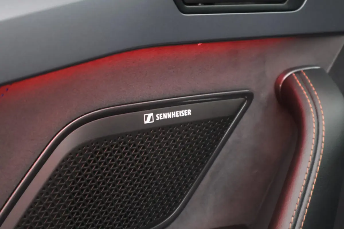 1.5 TSI 272pk e-Hybrid VZ Performance Sennheiser Keyless Camera Memory Virtual Cockpit Panoramadak Navigatie