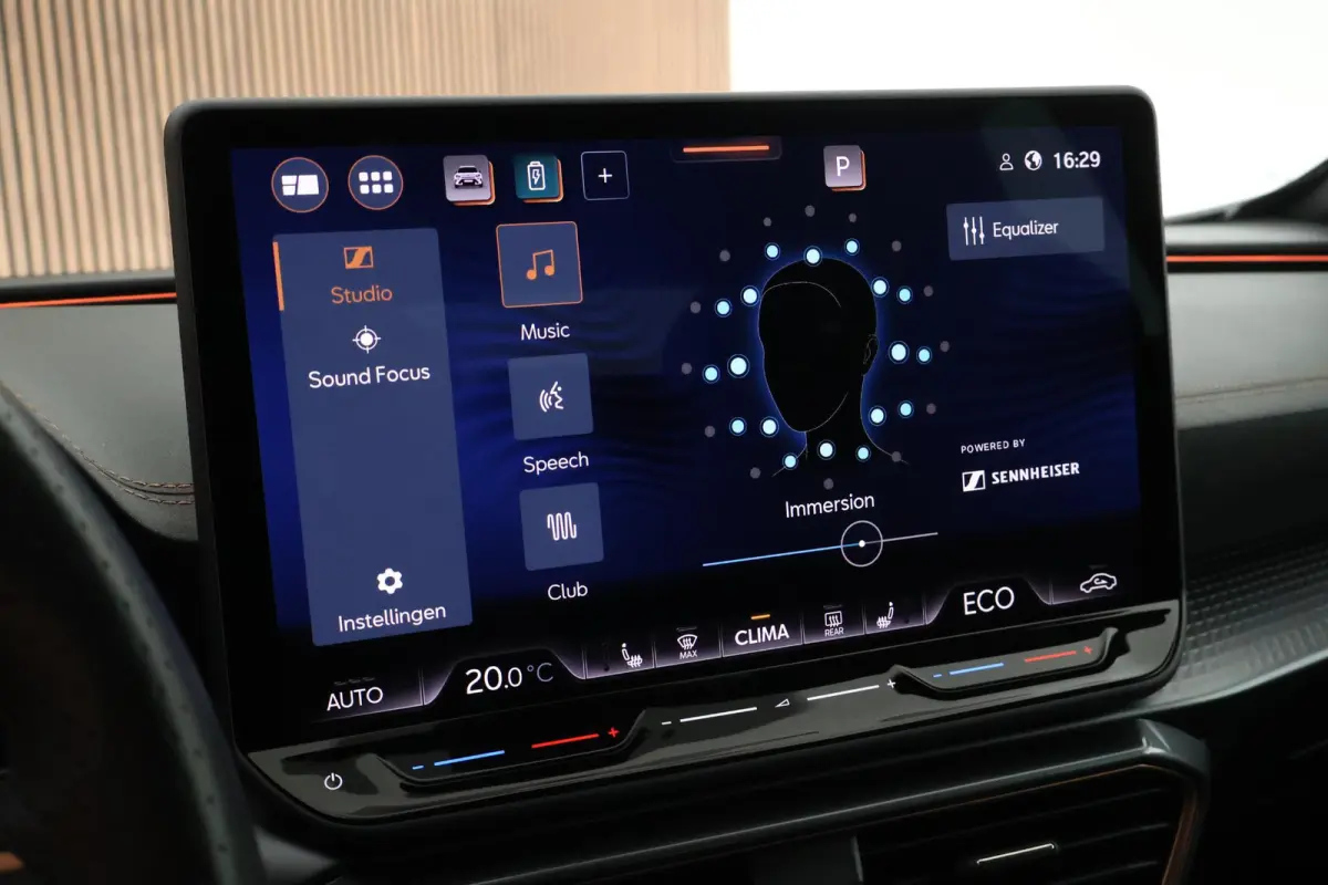 1.5 TSI 272pk e-Hybrid VZ Performance Sennheiser Keyless Camera Memory Virtual Cockpit Panoramadak Navigatie
