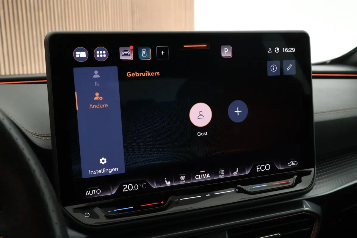 1.5 TSI 272pk e-Hybrid VZ Performance Sennheiser Keyless Camera Memory Virtual Cockpit Panoramadak Navigatie