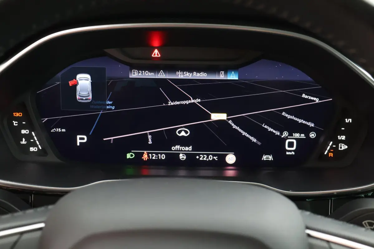 35 TFSI 150pk Business Edition Trekhaak Camera Stoelverwarming LED Virtual Cockpit Navigatie Panoramadak
