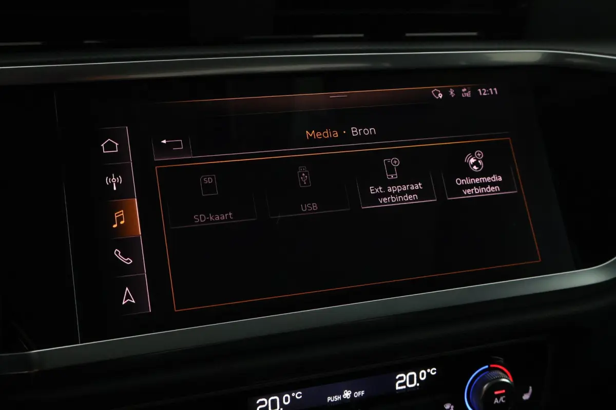 35 TFSI 150pk Business Edition Trekhaak Camera Stoelverwarming LED Virtual Cockpit Navigatie Panoramadak