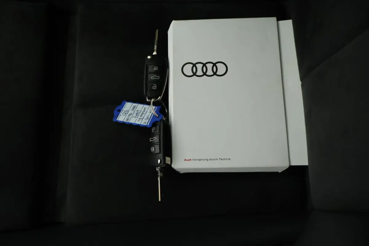 35 TFSI 150pk Business Edition Trekhaak Camera Stoelverwarming LED Virtual Cockpit Navigatie Panoramadak