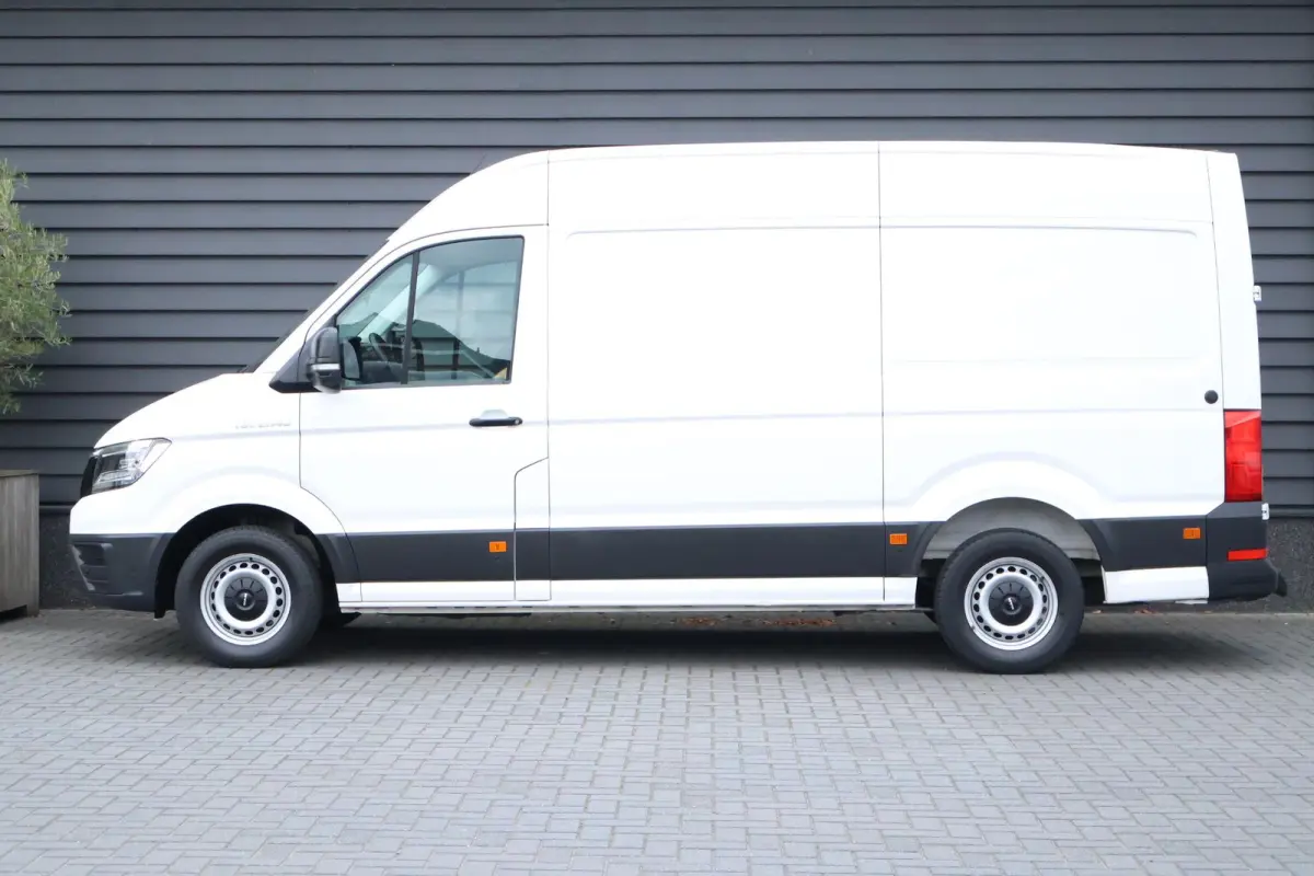 30 2.0 140pk Automaat Camera LED Navigatie