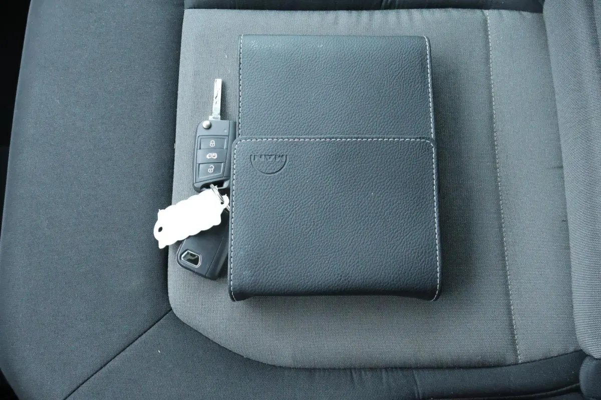 30 2.0 140pk Automaat Camera LED Navigatie