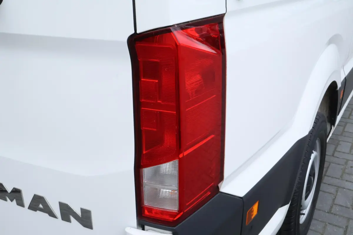 30 2.0 140pk Automaat Camera LED Navigatie