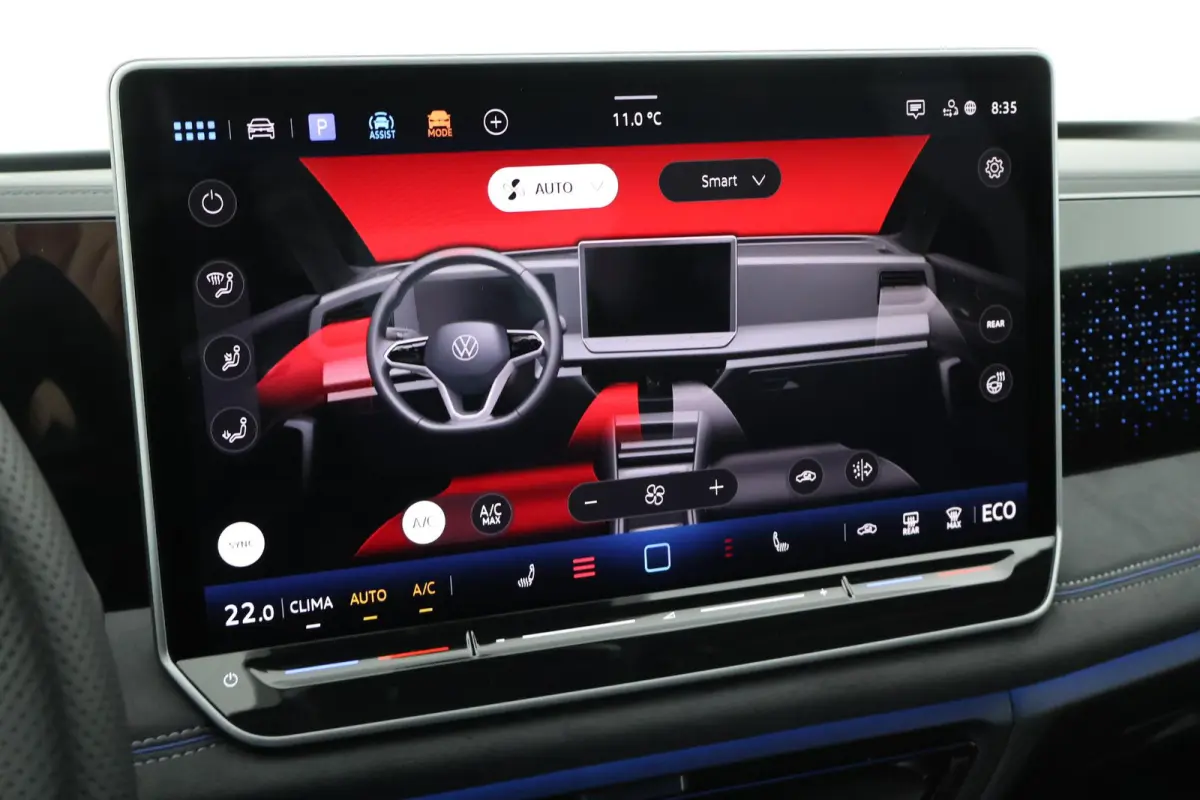 1.5 272pk eHybrid R-Line Business Black Style 360Camera Head-Up Keyless Massage Carplay