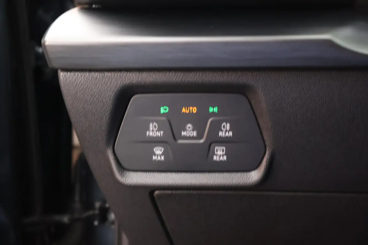 1.4 TSI 204pk e-Hybrid Essential Trekhaak Camera Stoelverwarming Memory Keyless Navigatie