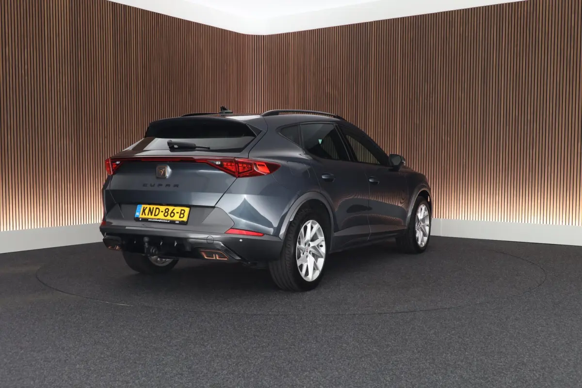 1.4 TSI 204pk e-Hybrid Essential Trekhaak Camera Stoelverwarming Memory Keyless Navigatie