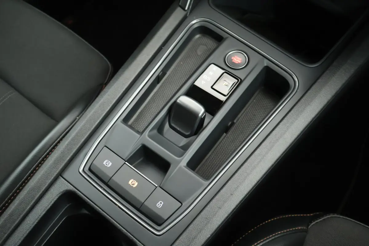 1.4 TSI 204pk e-Hybrid Essential Trekhaak Camera Stoelverwarming Memory Keyless Navigatie