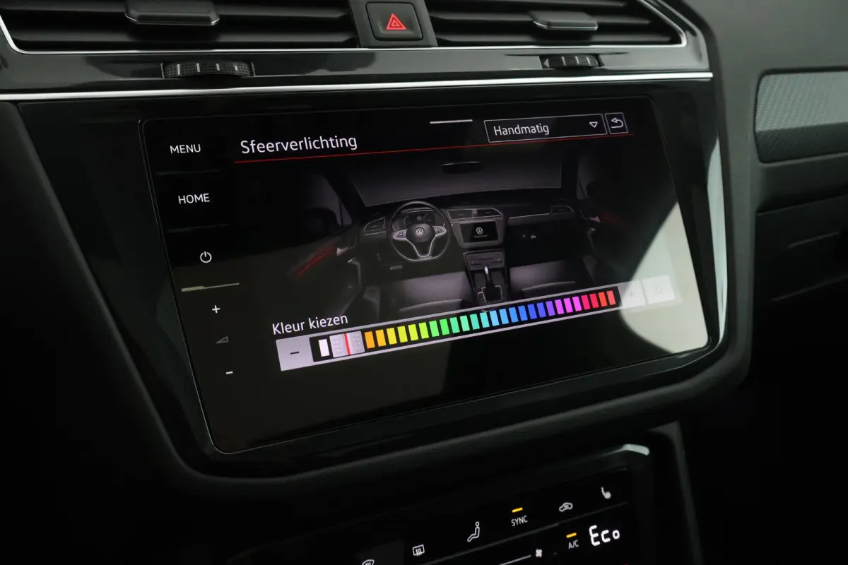 1.4 TSI 245pk eHybrid R-Line Business+ Black Style DCC Panoramadak HUD Camera Trekhaak Stoelverwarming Keyless Navigatie