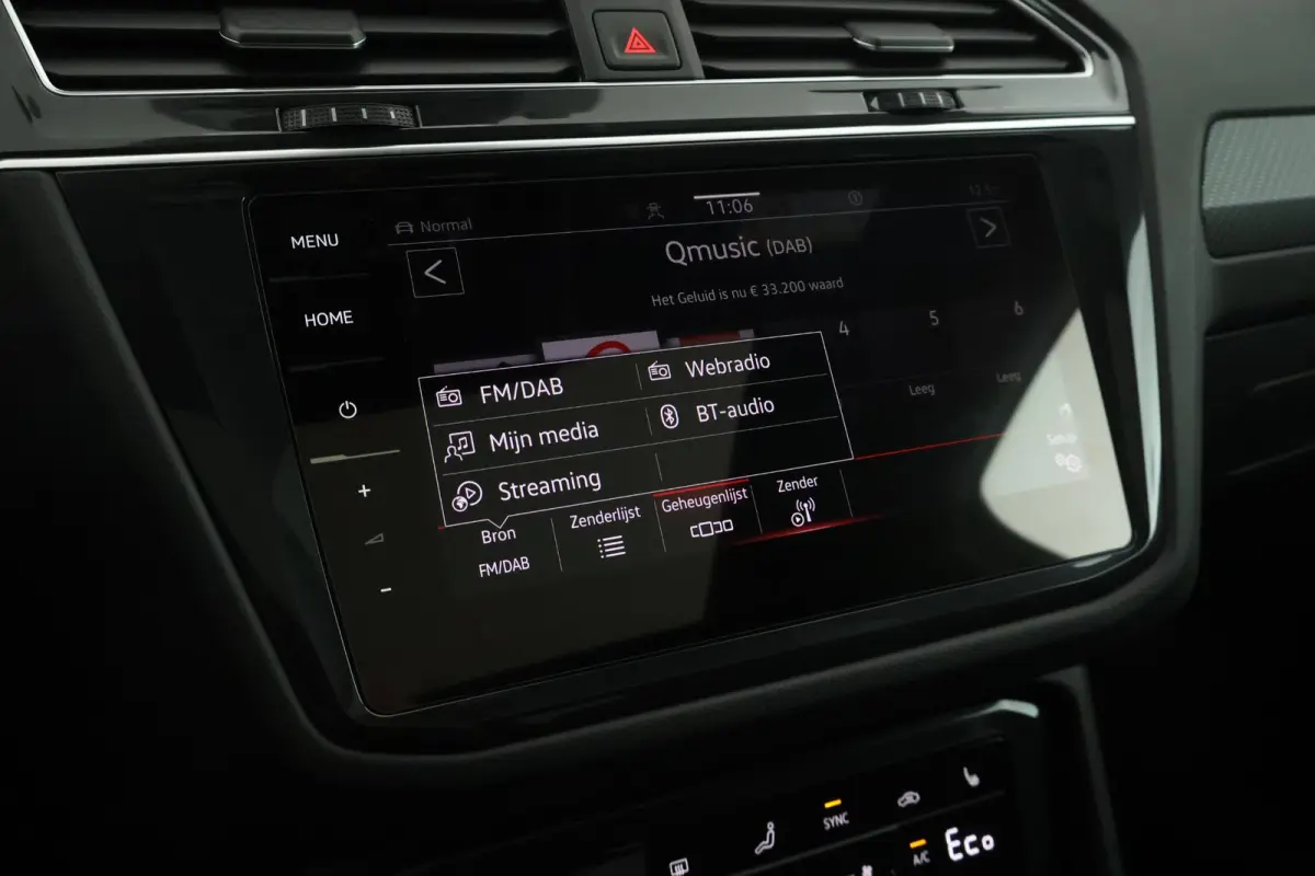 1.4 TSI 245pk eHybrid R-Line Business+ Black Style DCC Panoramadak HUD Camera Trekhaak Stoelverwarming Keyless Navigatie