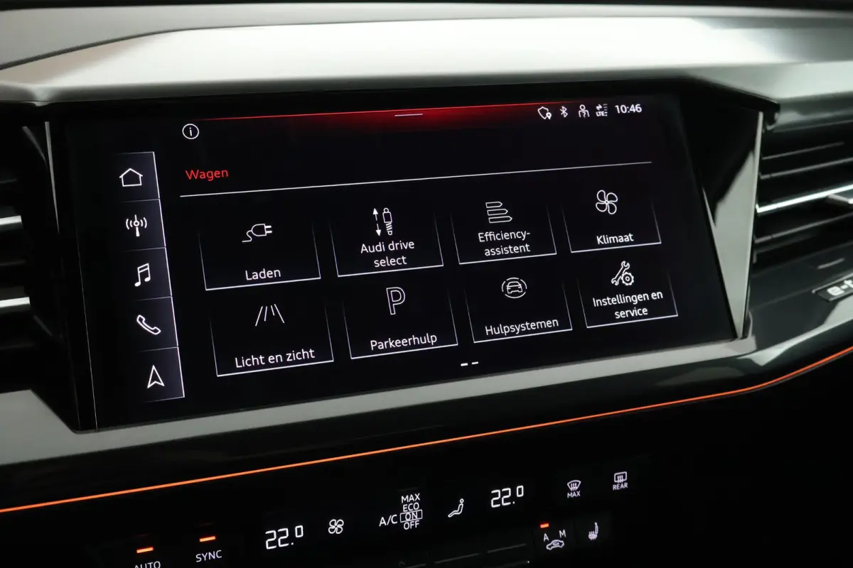 40 S edition 77 kWh SOH 93% Trekhaak Camera HUD Sonos Panoramadak Stoelverwarming Navigatie S-Line