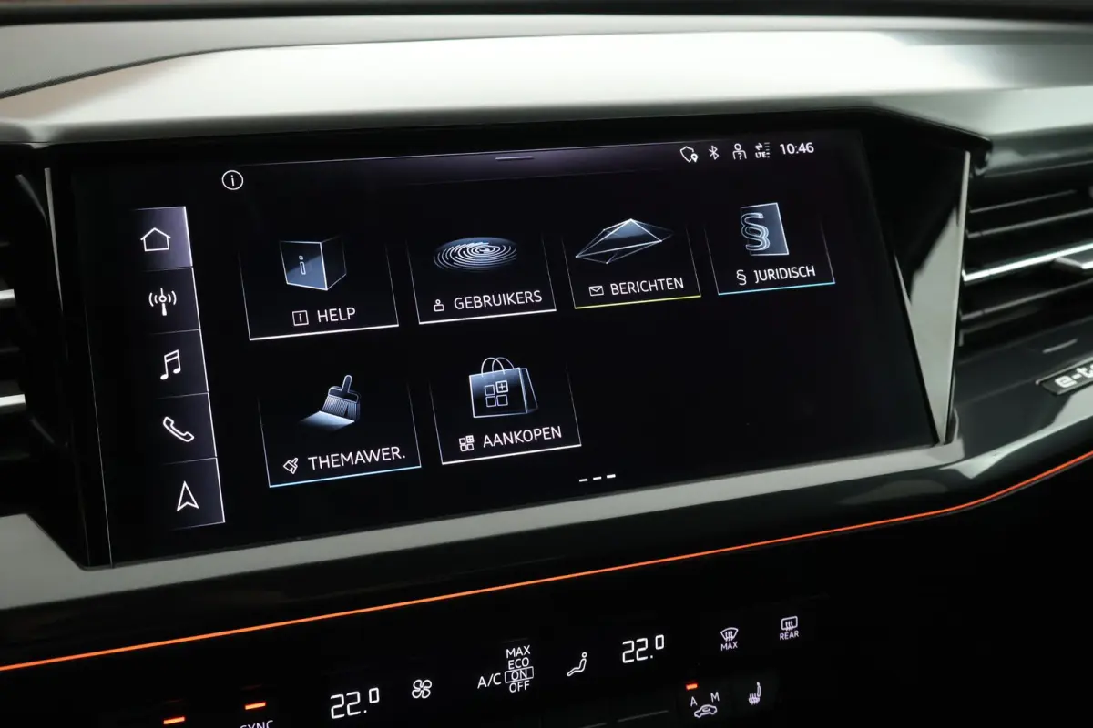 40 S edition 77 kWh SOH 93% Trekhaak Camera HUD Sonos Panoramadak Stoelverwarming Navigatie S-Line