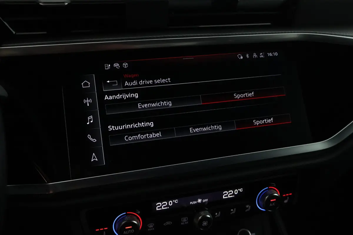 45 TFSIe 245pk S edition Trekhaak Keyless Stoelverwarming Navigatie Adaptive Cruise S-Line