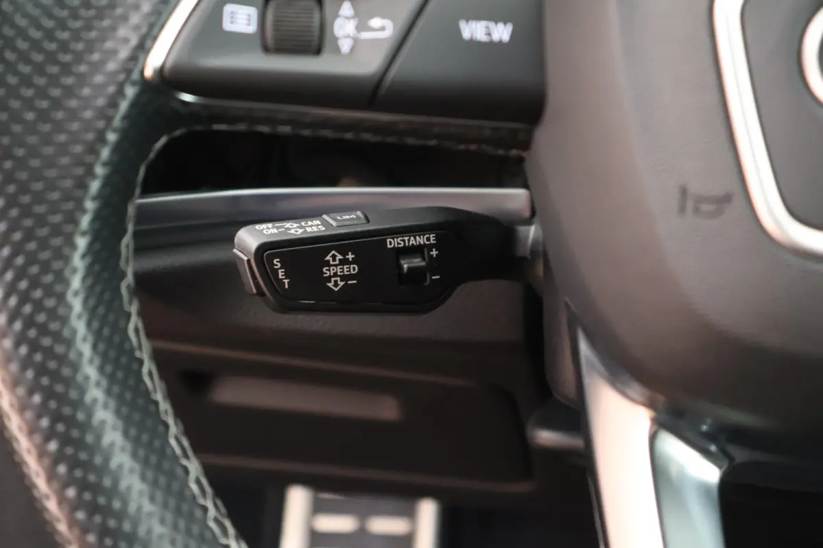 45 TFSIe 245pk S edition Trekhaak Keyless Stoelverwarming Navigatie Adaptive Cruise S-Line