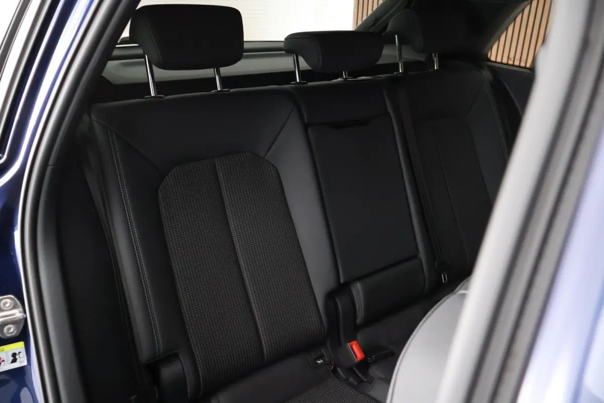 45 TFSIe 245pk S edition Trekhaak Keyless Stoelverwarming Navigatie Adaptive Cruise S-Line